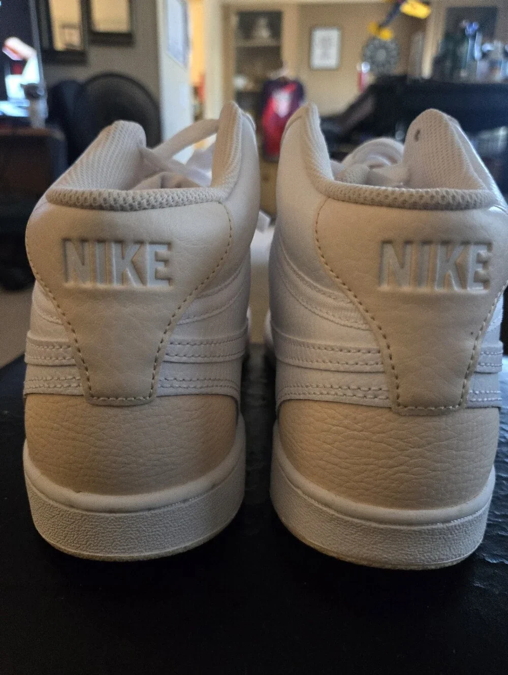 Nike women clean